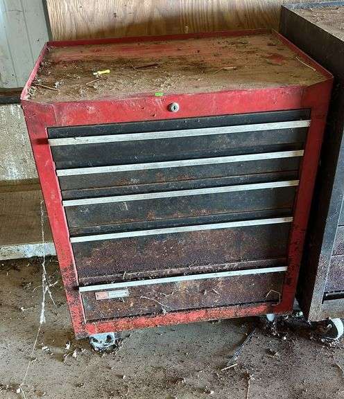 Craftsman Rolling Base Tool Chest 18”x27”x32”