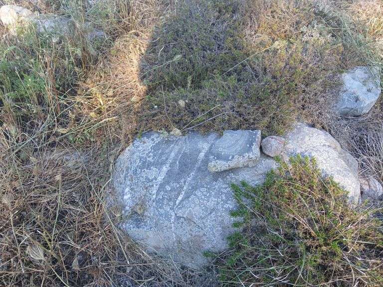 Rock Above Ground, 28x41'