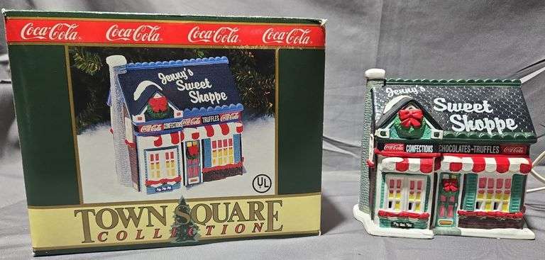 Coca-Cola Town Square Collection "Jenny's Sweet Shoppe" Figurine (Tested Works)