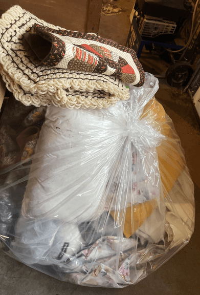 Placemats, linens and fabric