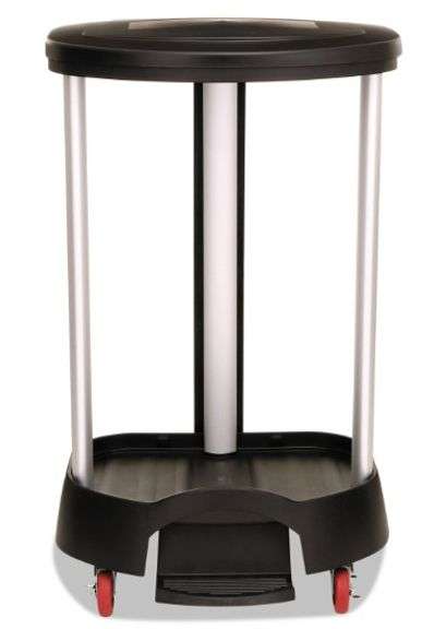 Rubbermaid Premium Step On Linen Hamper