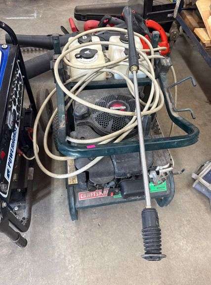 Craftsman 2000 PSI Gas-Powered Pressure Washer with 6.0 HP Engine ...