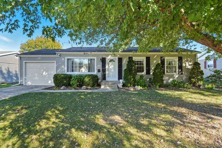 11.5.25 - ONLINE REAL ESTATE AUCTION - 3 BEDROOM RANCH WITH 1-CAR ATTACHED GARAGE! MARION, IN