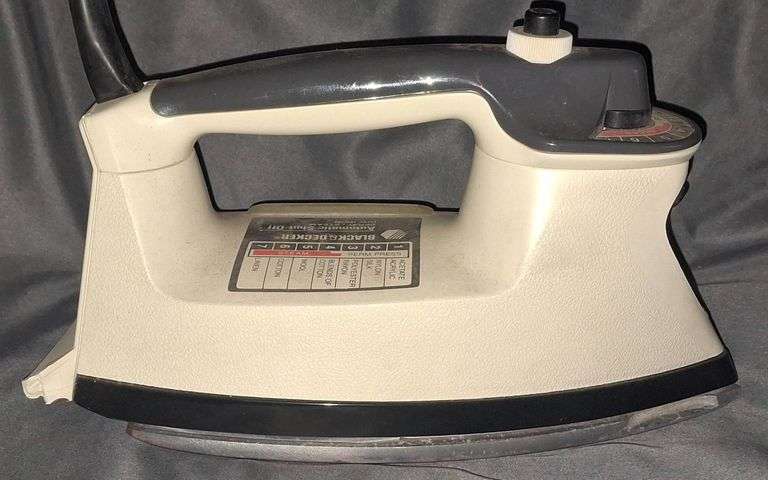 Black & Decker All-Temp Steam Automatic Shut-Off Iron 9″ - Metzger ...