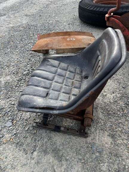 (Row C) Easy Rider Seat IH 400 Fan Shroud - Metzger Property Services, LLC
