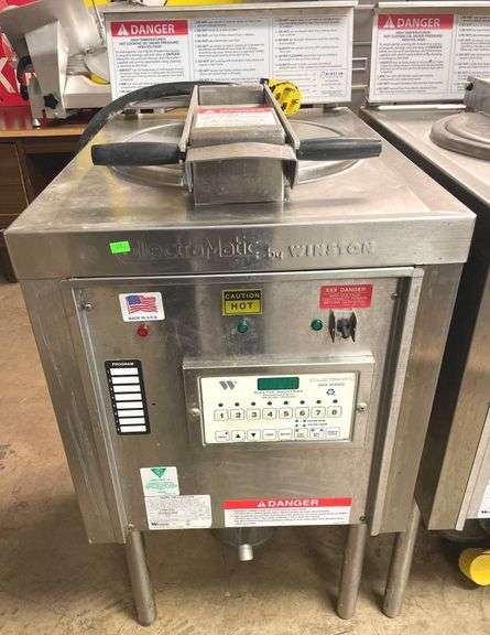 Collectramatic Winston Industries Collectramatic LP56C32SJ Pressure Fryer, 28”Lx20 ...