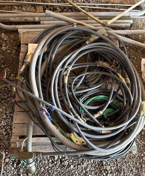 Industrial Electrical and Air Compression Cables on Pallet - Metzger ...