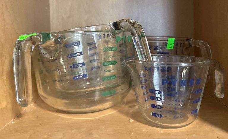 Pyrex Glass Measuring Cups and Anchor Hocking Glass Measuring Cup ...