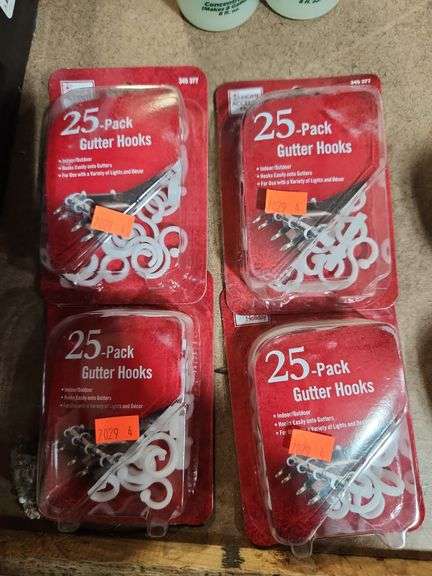 Home Accents Holiday Gutter Hooks - 25 Count For Christmas Lights, Indoor/Outdoor