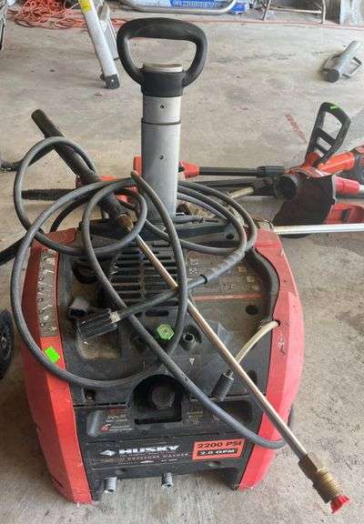 Husky 2200 PSI Electric Pressure Washer with Hose and Spray Wand ...