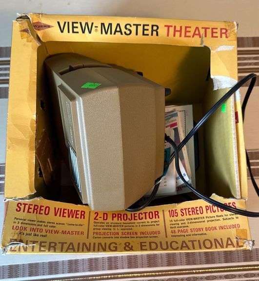 Sawyer’s View-Master 3D Standard Projector with Slides, Booklets, and ...