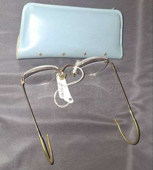 Gold-Plated Rimless Eyeglasses with Blue Case - Metzger Property ...