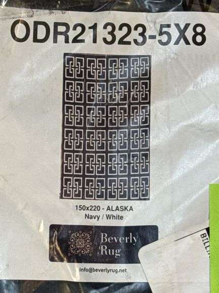 Beverly Rug Alaska Navy/White Area Rug 5×8″