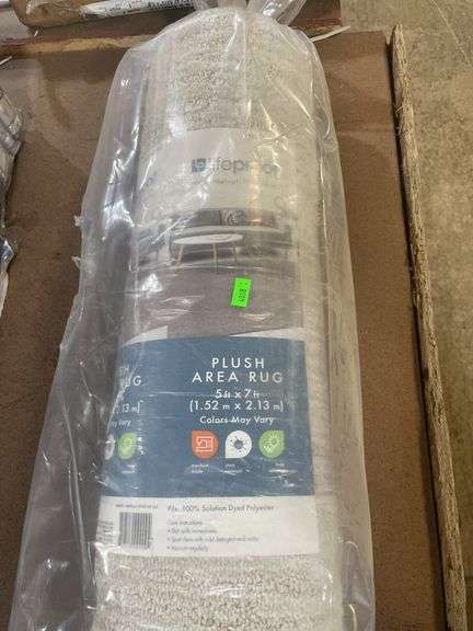 Lifeproof Plush Area Rug 5’x7’