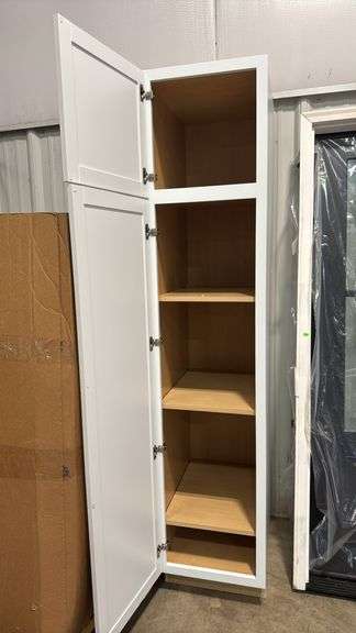 pantry cabinet in white 18”x84”x24”