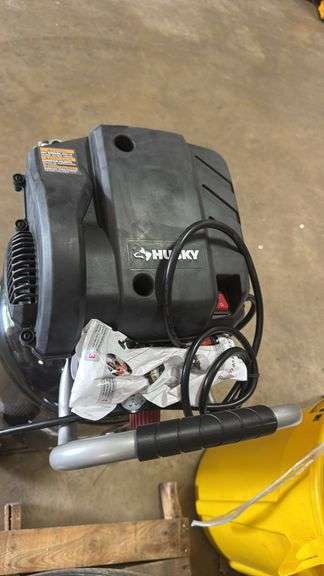 Husky
20 Gal. 200 PSI Oil Free Portable Vertical Electric Air Compressor, holds air but does not turn on