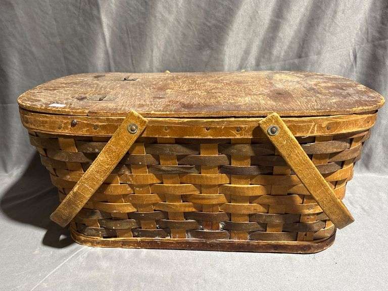 Lidded Basket With Hinged Top and Dual Handles