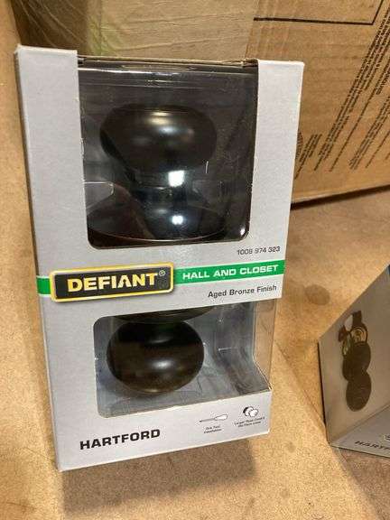 Defiant
Hartford Aged Bronze Hall/Closet Door Knob