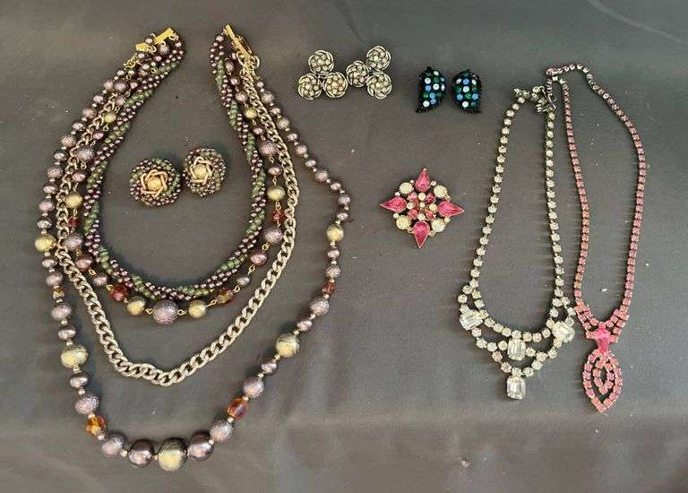 Jewelry Collection: Necklaces, Earrings, and Pendant