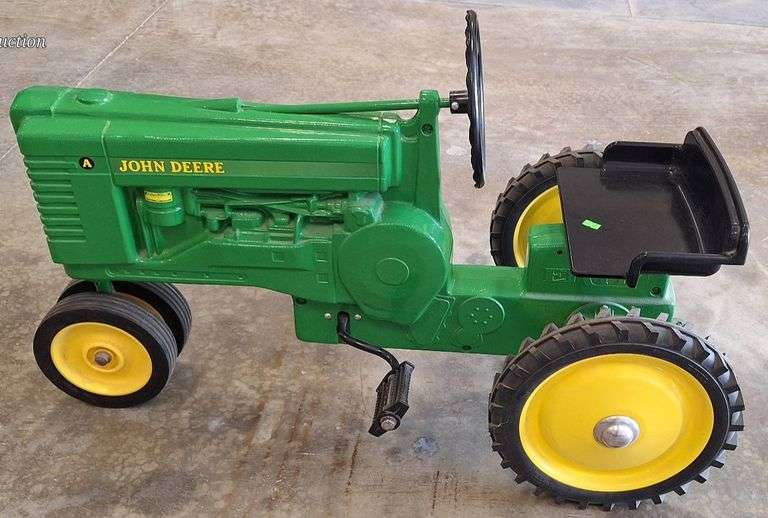 07.18.25 -- Metzger Farm Equipment, Toys, & Ag Collectibles Auction! -- Farm Equipment • Farm Toys inc. Pedal Tractors, Precision, John Deere, IH, Allis Chalmers, Semis • Flatbed Equipment Trailer • 100 Gal. Fuel Tank• Shop Tools • Comic Books • Implement Tires • Dolls • Longaberger, Collectibles & More! -- Claypool, IN