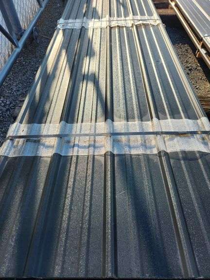 35-Metal Pole Barn Siding 29Gauge 3’x12’ , Black you are bidding times the money