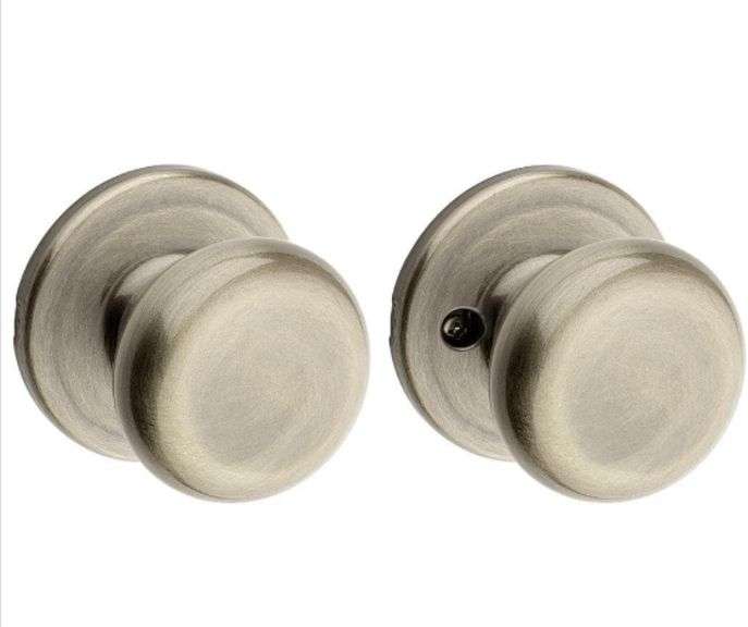 Kwikset
Juno Antique Brass Passage Hall/Closet Door Knob with Microban Antimicrobial Technology and Lock