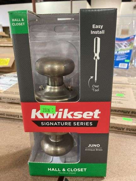 Kwikset
Juno Antique Brass Passage Hall/Closet Door Knob with Microban Antimicrobial Technology and Lock