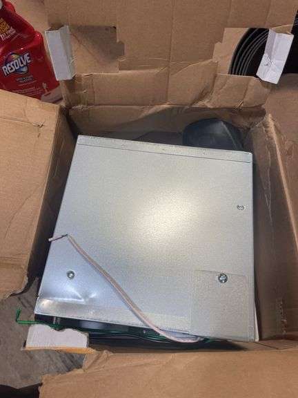 ReVent
50 CFM Quick Install Professional Ceiling and Wall Mount Easy Roomside Bathroom/Bath Exhaust Fan, ENERGY STAR