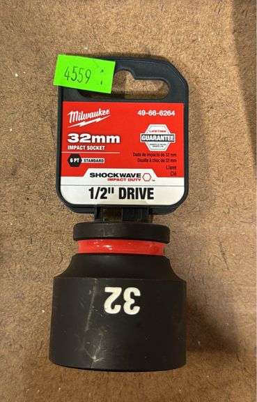 Milwaukee 49-66-6264 Impact 1/2 Drive 32MM Socket
