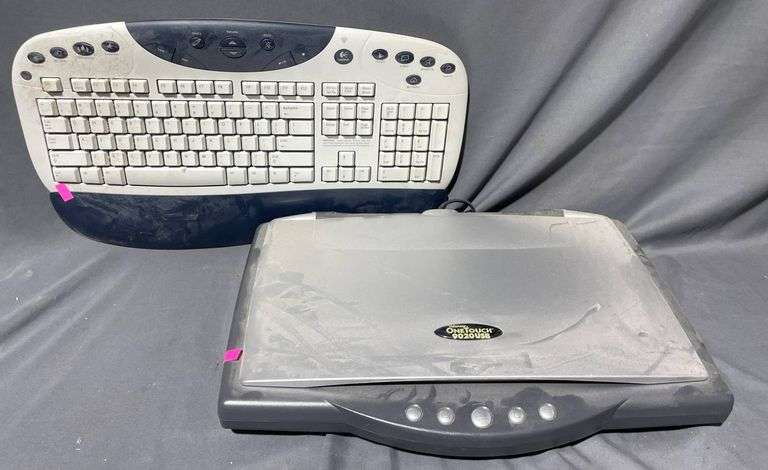 Computer Keyboard and Microtek ScanMaker 4800 Scanner - Metzger ...