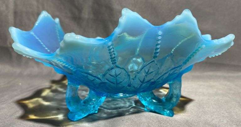 Textured Leaf Pattern Blue Glass Bowl 20x5cm main image 0
