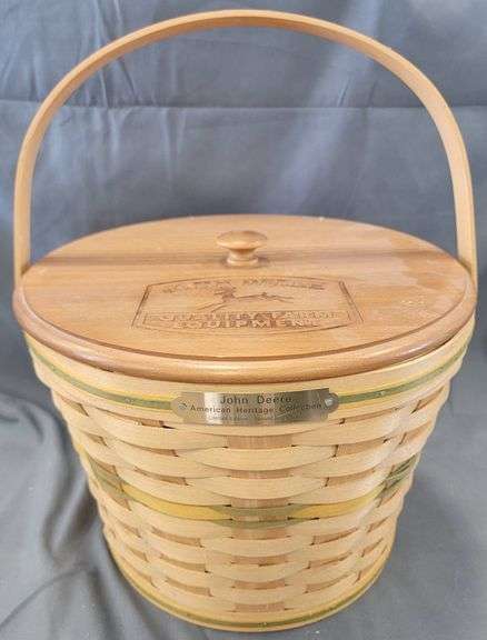 John Deere Licensed Lidded Basket with Engraved Lid