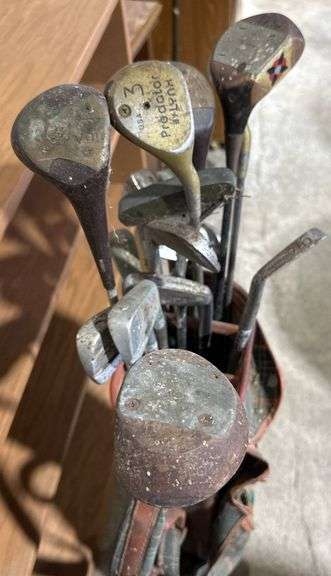 Leather Golf Bag with Golf Clubs