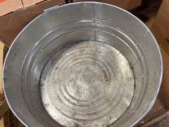 Behrens
17 Gal. Galvanized Steel Round Cleaning Bucket