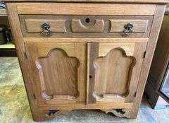 Washstand with Drawer, Cabinet, and Towel Rail, 33x18x38