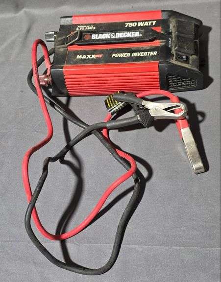 Black & Decker 750-Watt Power Inverter, Model VEC1047BD untested