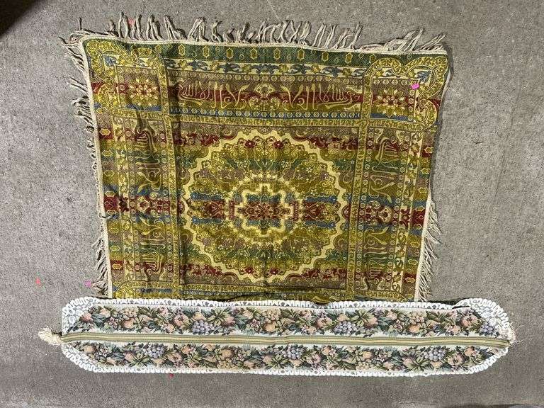 Lace and Floral Table Runner & Fringed Multicolor Rug  70”, 50”