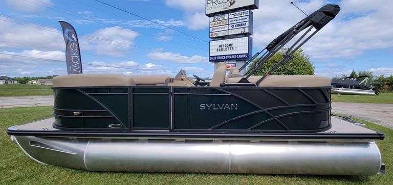 New 2025 Sylvan Mirage 8520 LZ Pontoon, zero hours, NO TRAILER, some stock photos VIN SYL05713H425, boat has manufacturer's statement of origin - A $25 TITLE FEE WILL BE ADDED TO THE WINNING INVOICE