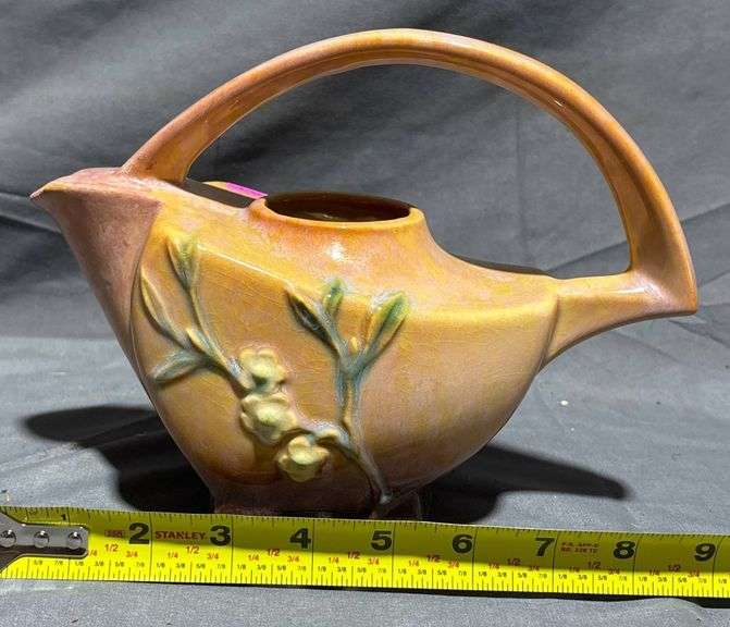 Roseville Pottery Wincraft Teapot with Floral Motif, 9×6″