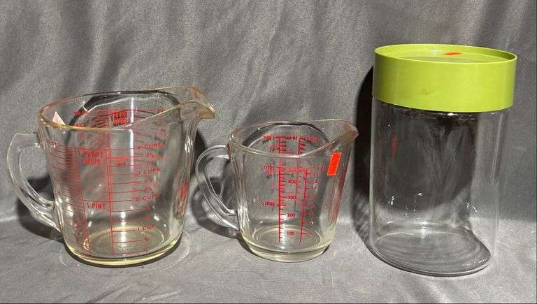 2 – Glass Measuring Cups by Pyrex and Anchor Hocking with Lidded Jar, 1 ...