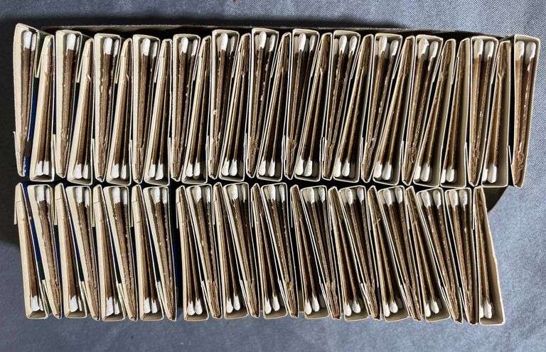 50 Notre Dame Football 1989 Matchbooks by Universal Match Corp. – South Bend, IN