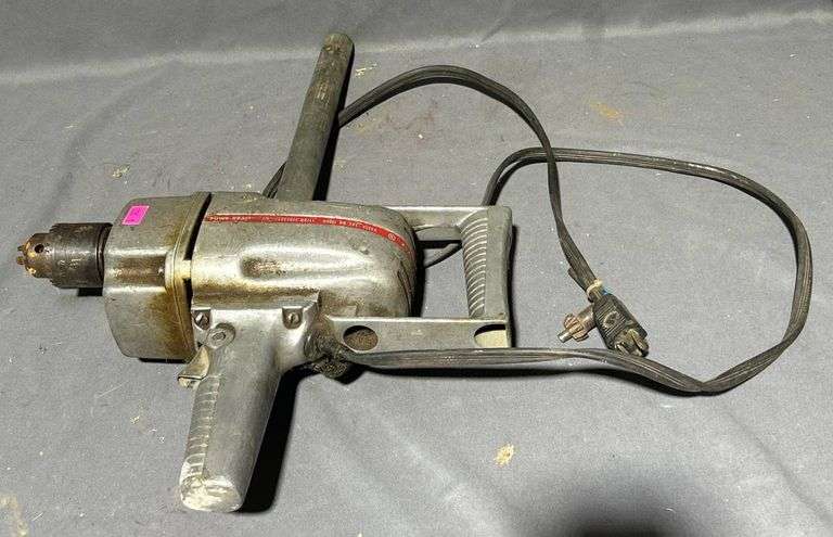 Power Kraft 1/2-Inch Electric Drill, Model TPC 9229A made by Montgomery Ward (minor damage to cord, see photos)