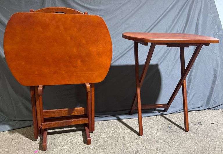 Folding Oval-Top Tray Tables with Stand, Set of 4