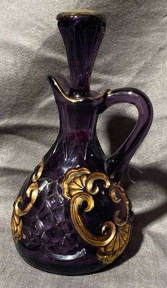 Purple Amethyst Glass Cruet with Gold-Tone Gilded Accents and Stopper, 7″