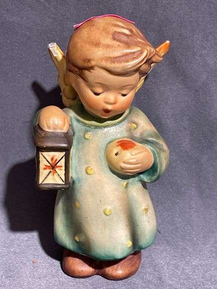 M.J. Hummel ‘Goodnight Angel’ Figurine (chipped), 3.5″