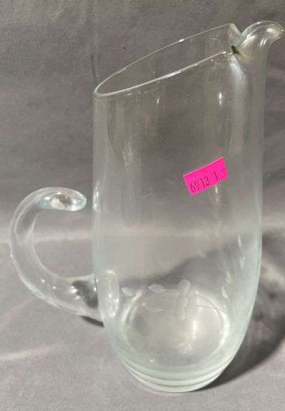 Clear Glass Pitcher with Curved Handle and Spout, 8″