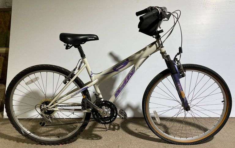 Huffy Altair 26-Inch Bicycle with Front Suspension