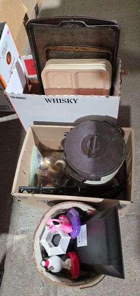 Kitchenware, Cookware, and Household Items