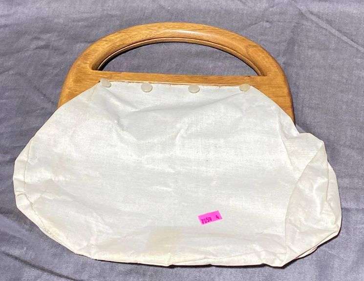 Handbag Form with Wood Handles & 3 Interchangeable Covers
