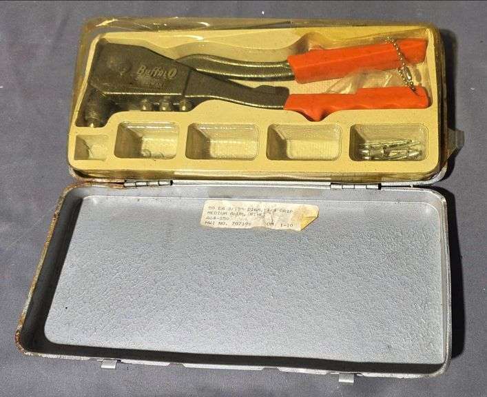 Buffalo Hand Riveter with Case and Rivets, 11″ L